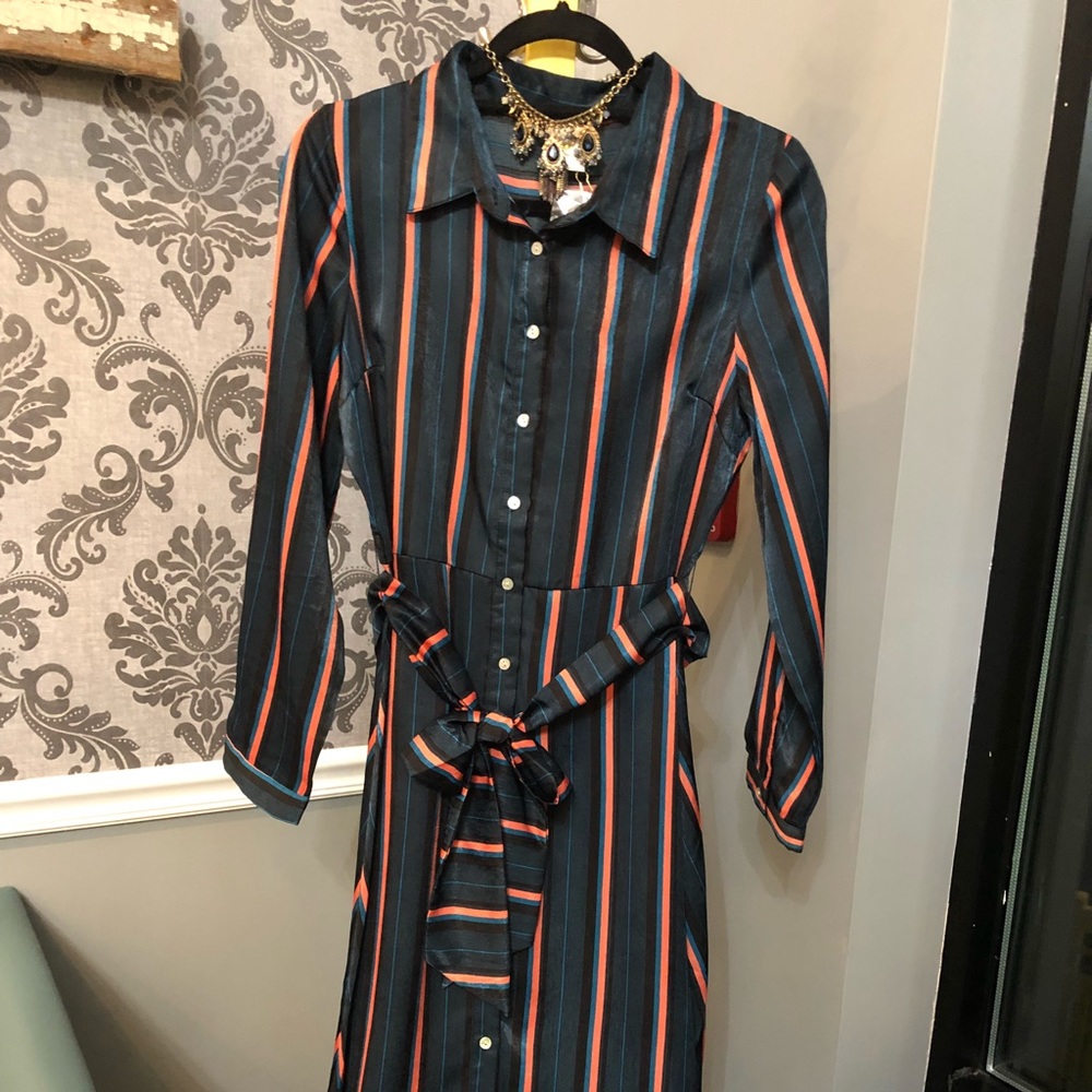 Perfect day to night shirt dress!
